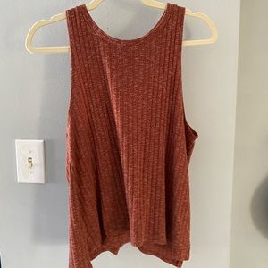 Terracotta High collar tank